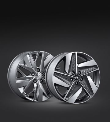 Photo of the all-new Hyundai Nexo's alloy wheels.