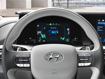 Close-up van het 7" digitaal instrumentenbord van de Hyundai NEXO.