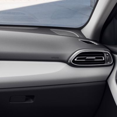 Elementy wnętrza nowego Hyundaia i30 w kolorze szaro - czarnym.
