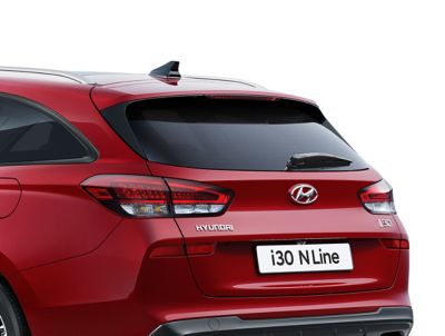 Gros plan sur le spoiler arrière de la Hyundai i30 Wagon.