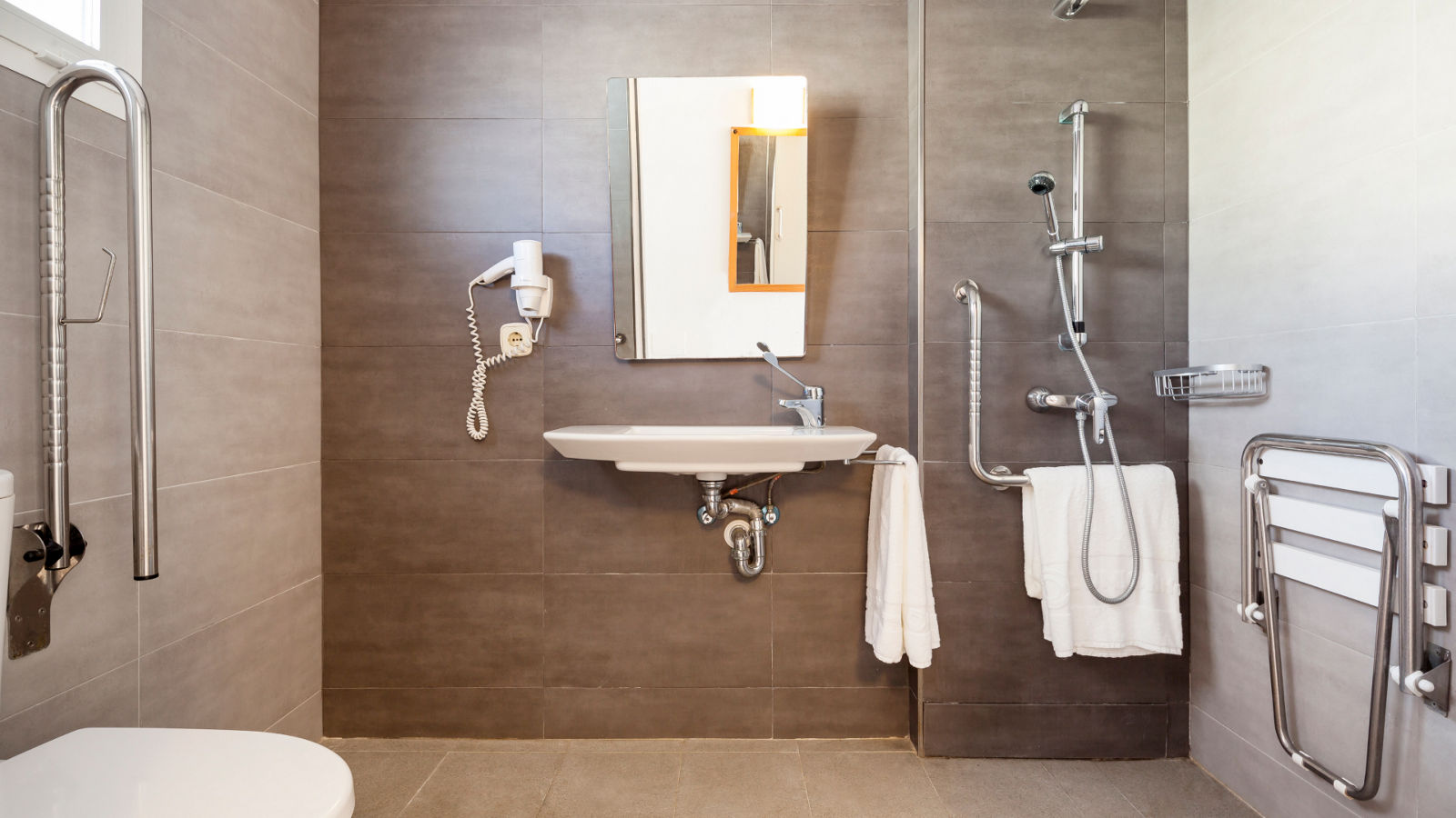 Ilunion Hotels