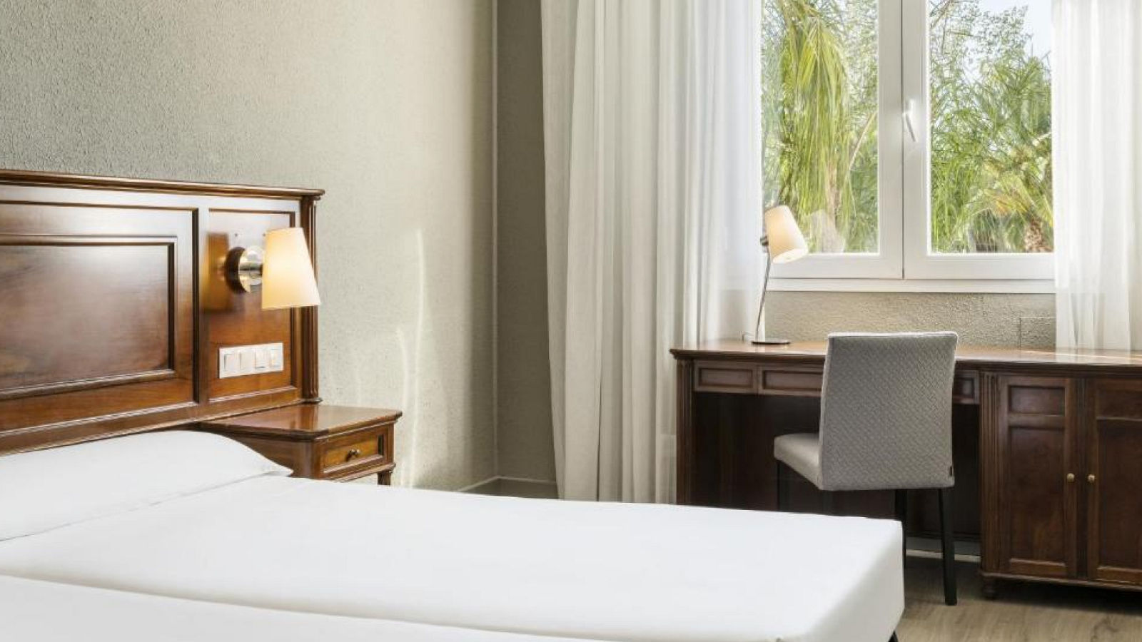 Ilunion Hotels