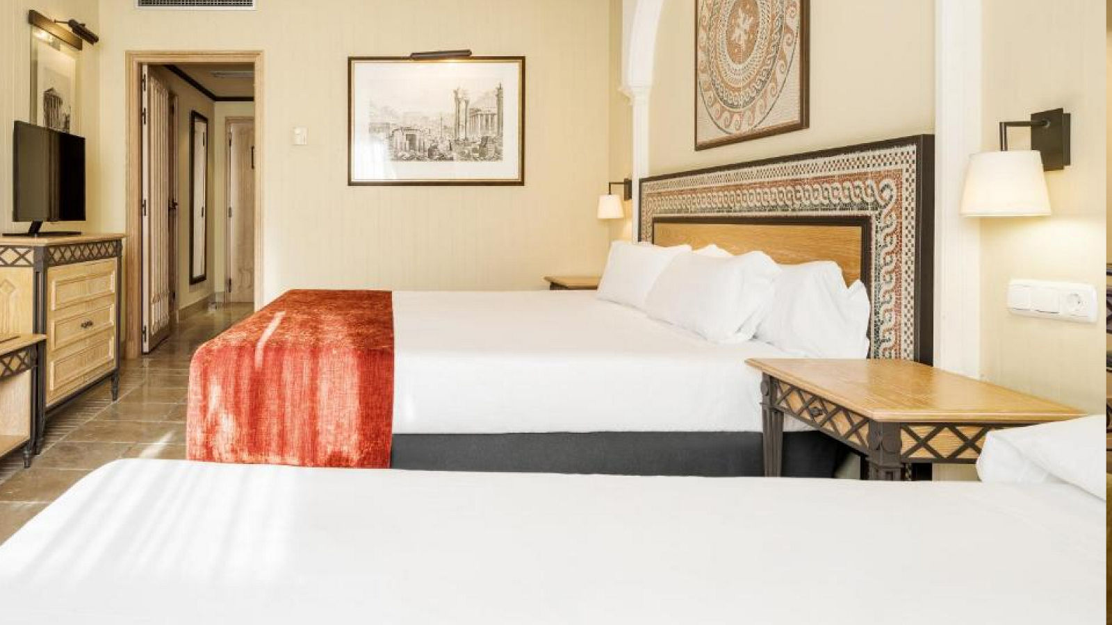 Ilunion Hotels