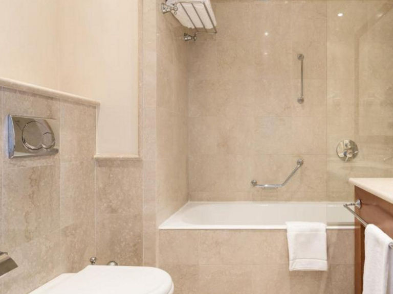 Ilunion Hotels