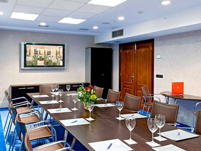 Ilunion Hoteles