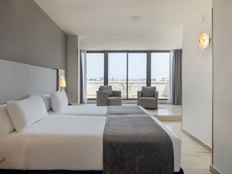 Ilunion Hotels