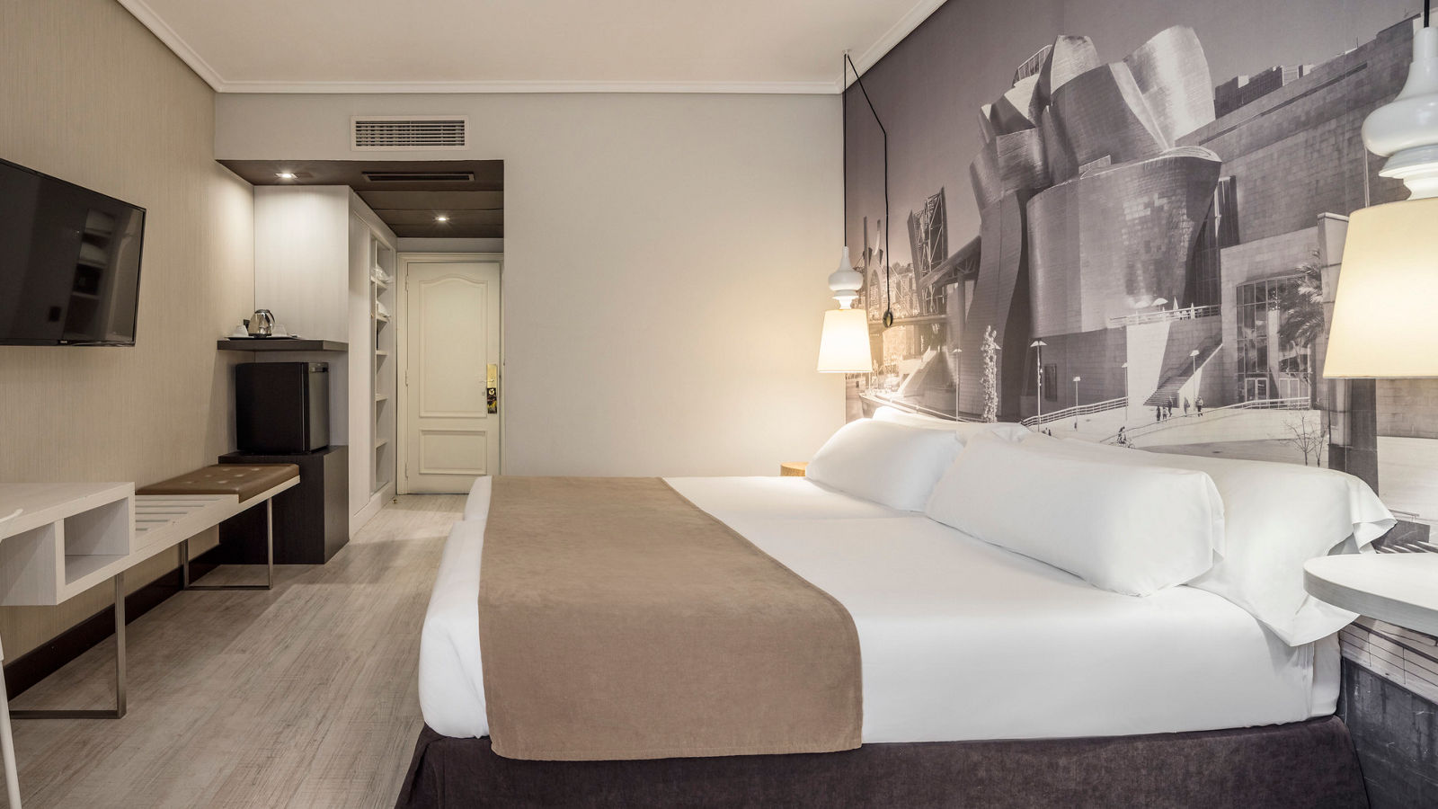 Ilunion Hoteles