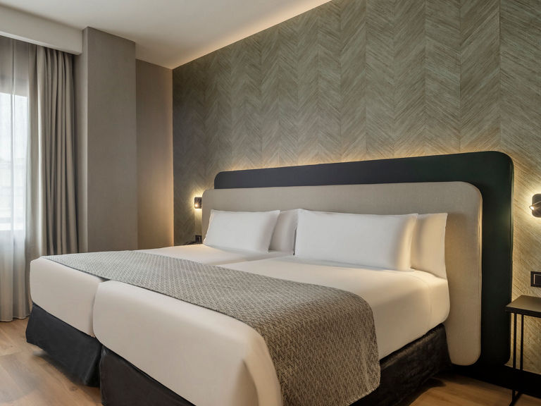 Ilunion Hotels