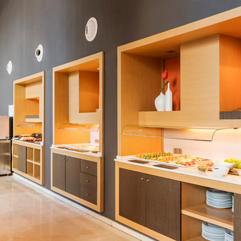 cafeteria buffet