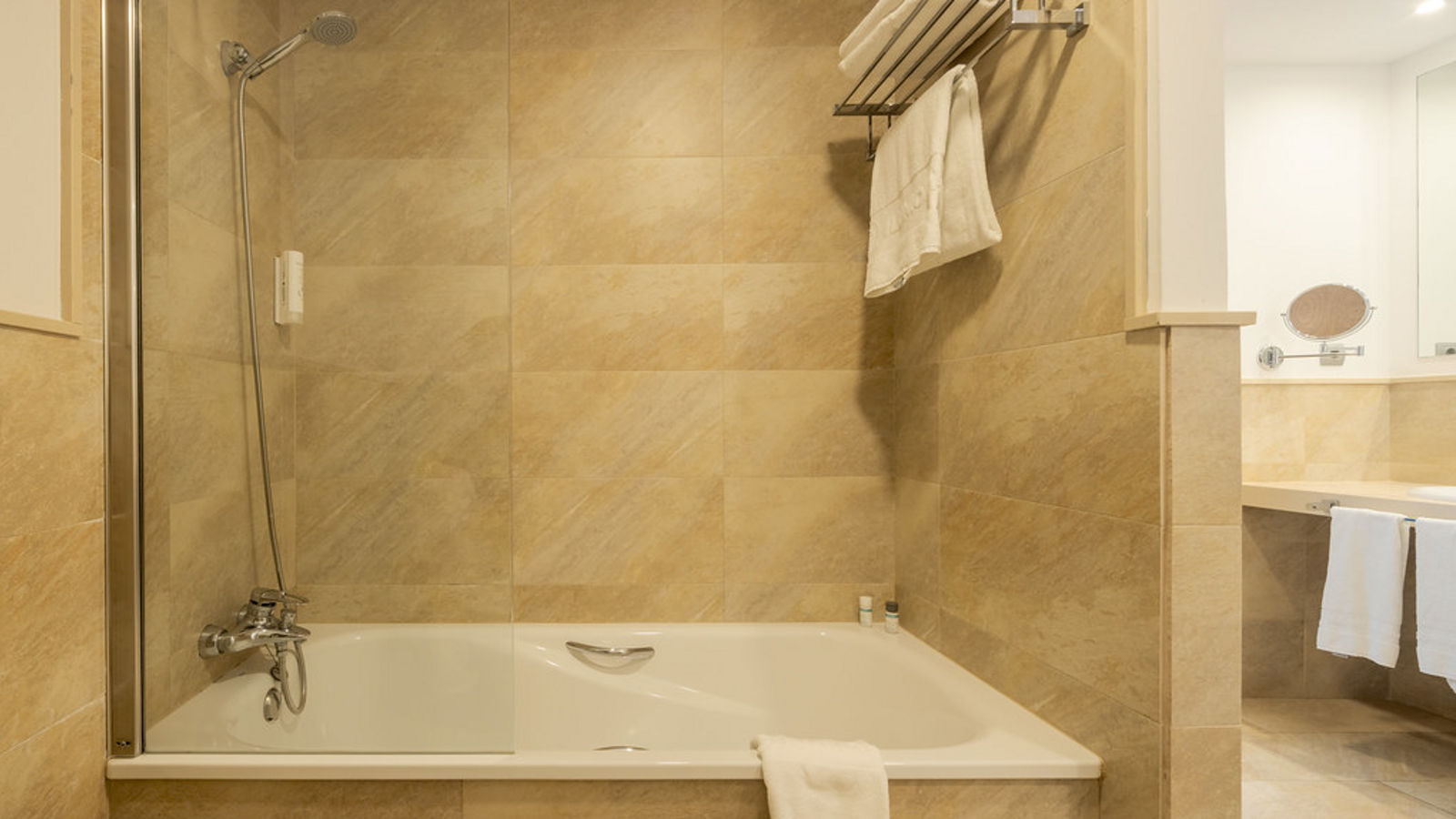 Ilunion Hotels