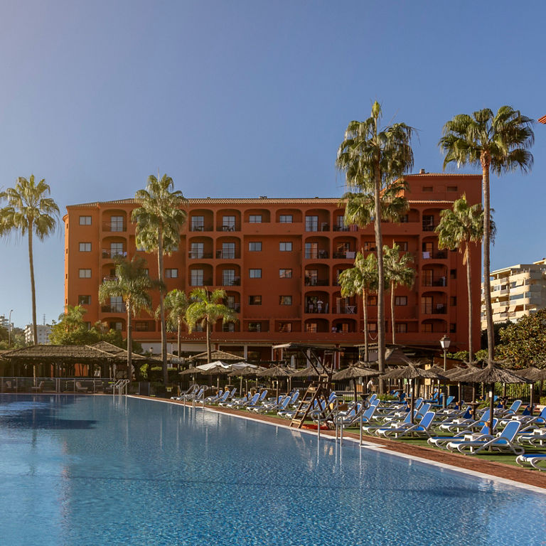 Enlace a la página de servicios del hotel ILUNION Miramar