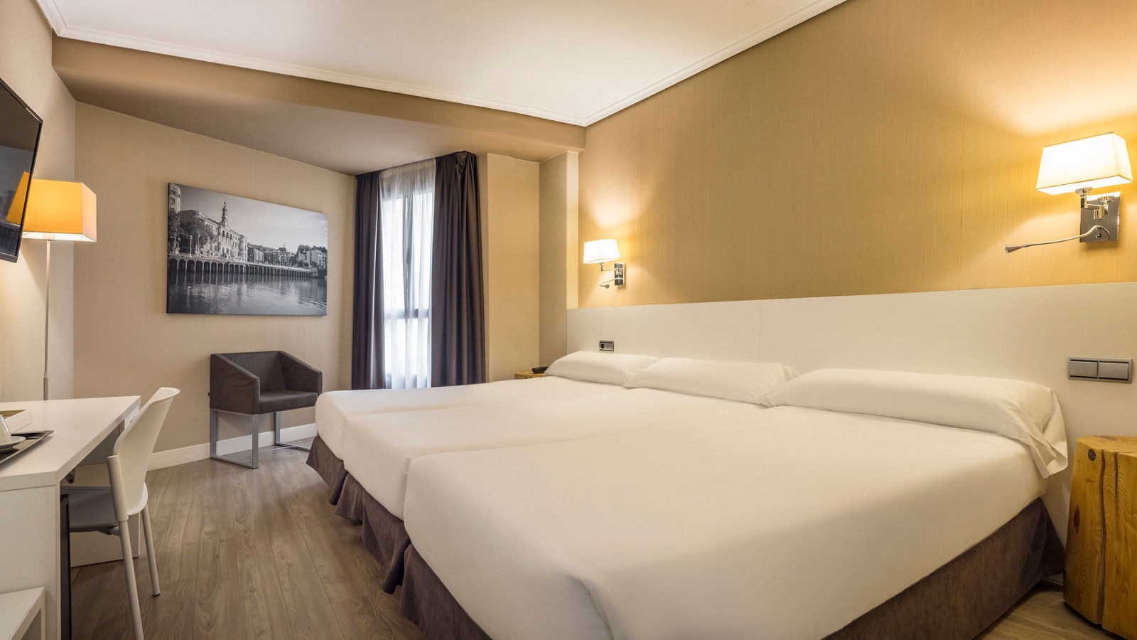 Ilunion Hotels