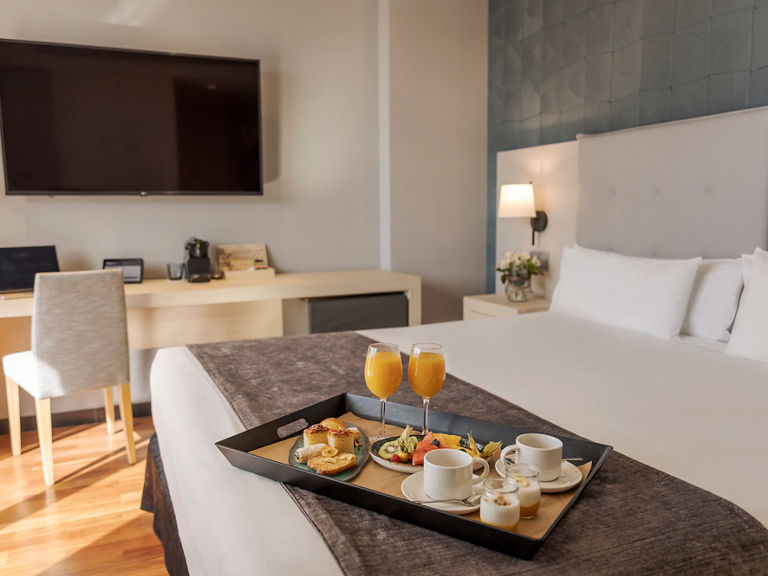 Ilunion Hotels