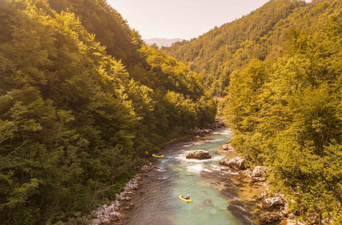 montenegro_rafting_on_tara_river_canyon