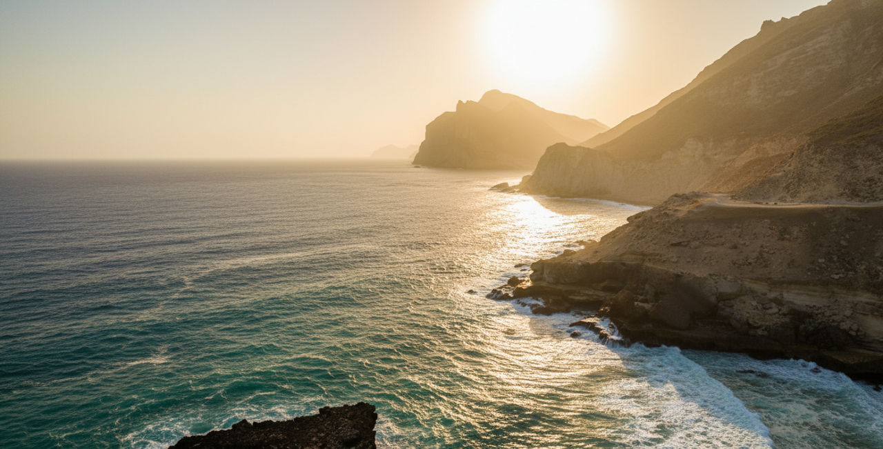 salalah_al_mughsail_beach
