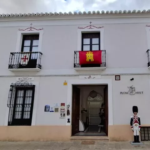 Fachada del Museo Plomhist Manzanares