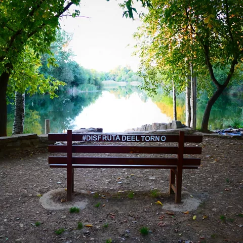 Entorno de la playa del Bullaque en El Torno, provincia de Ciudad Real