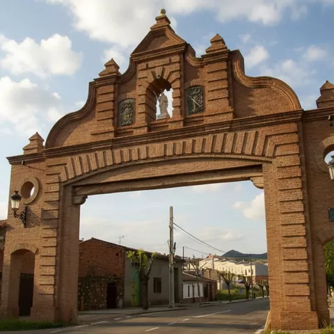 Detalle de la puerta de entrada con elementos decorativos
