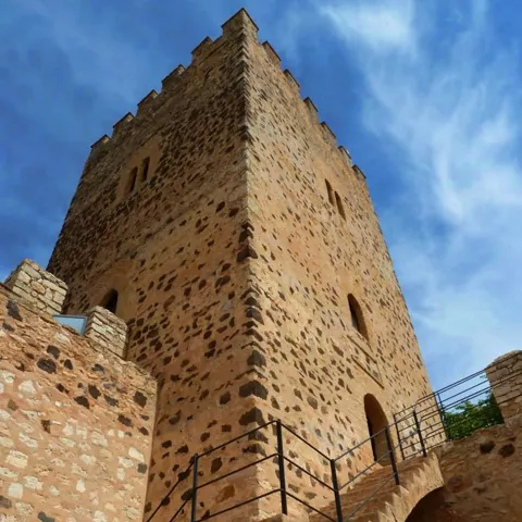 Torre del homenaje de castillo medieval