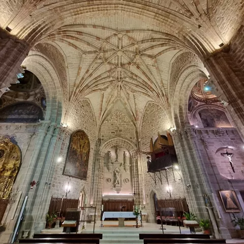 Interior de la iglesia de San Andrés en Villanueva de los Infantes