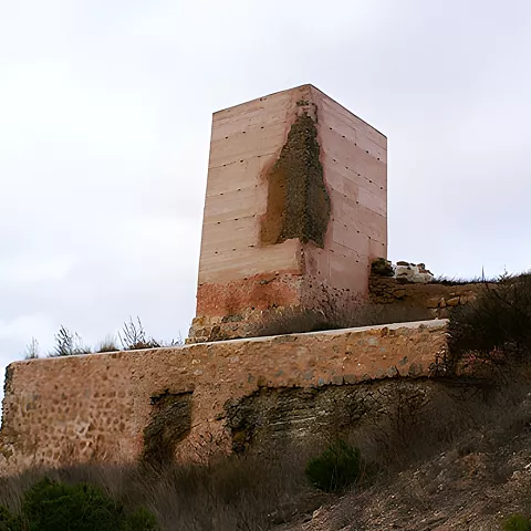 Vista del castillo de Montealegre del Castillo