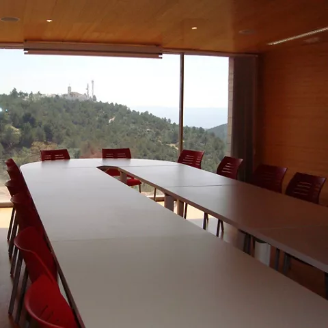 Sala de audiovisuales del centro de visitantes de Yeste