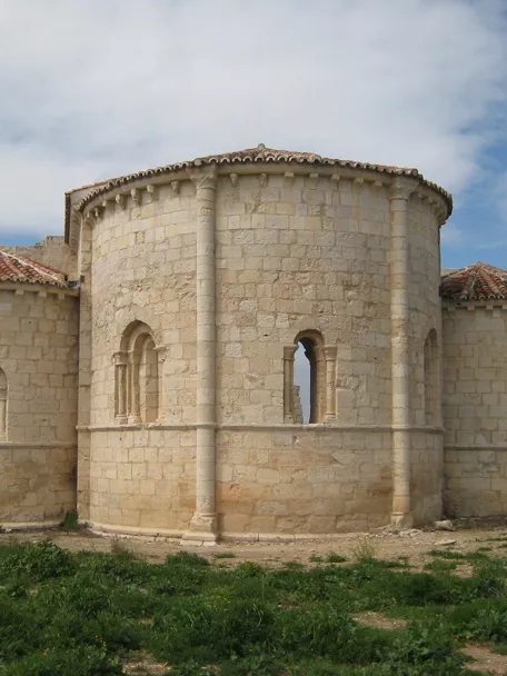 Vista posterior con volúmenes semicirculares.