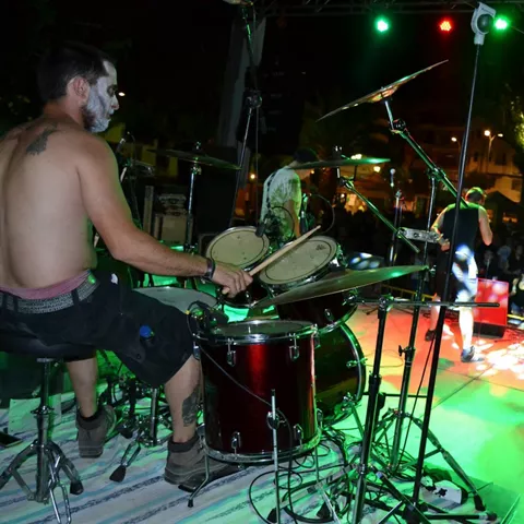 Concierto en Helike Rock en Elche de la Sierra