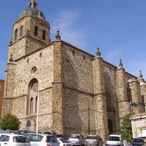 Panorámica de la iglesia de la Asunción de Puertollano