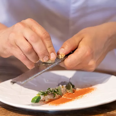 Elaboración en el restaurante Coto de Quevedo Origen