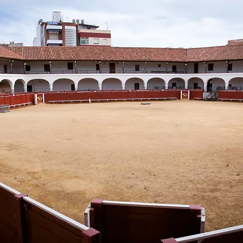 Interior de la plaza de toros histórica
