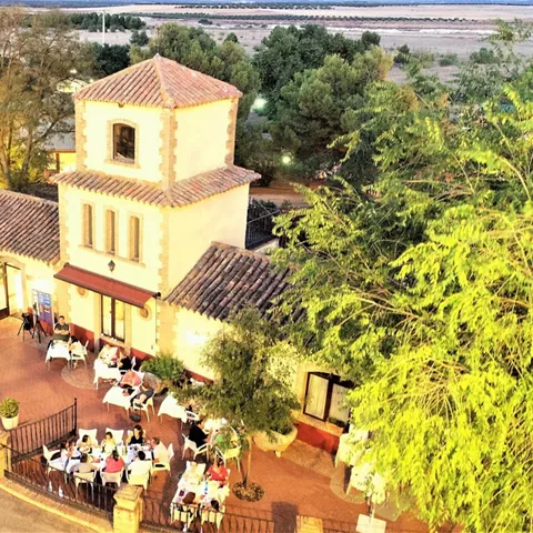 Hotel Balneario Cervantes en Santa Cruz de Mudela, Ciudad Real