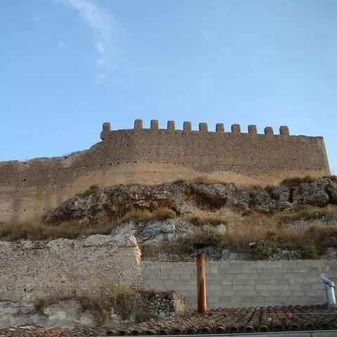 Castilllo y murallas almohades de Jorquera