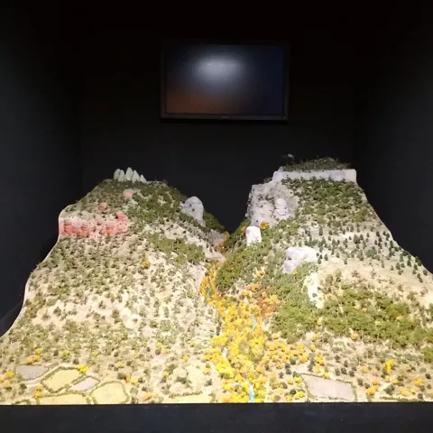 Maqueta del paisaje del Alto Tajo.
