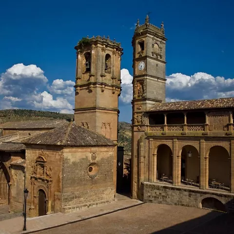 Iglesia de San Cristóbal en el cerro de Alcaraz
