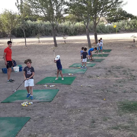 Zona de prácticas infantil al aire libre