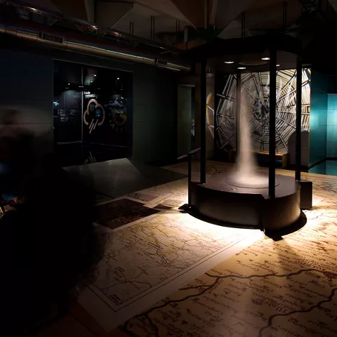 Instalación científica con corriente de aire en cilindro