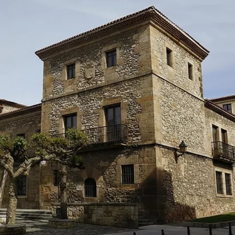 Edificio de piedra tradicional.