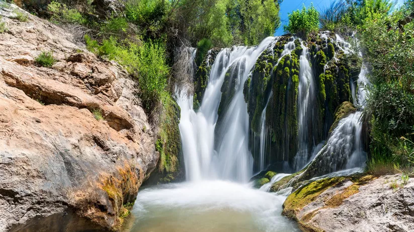 Cascadas y piscinas naturales en Letur