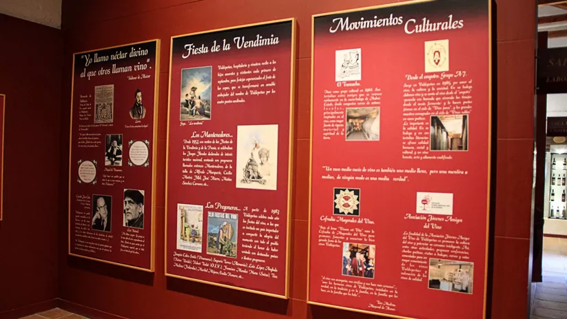 Paneles informativos en el Museo del Vino de Valdepeñas