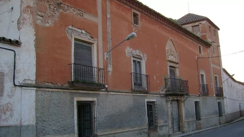 Fachada del Palacio de Torremejía o Torrubia en Granátula de Calatrava