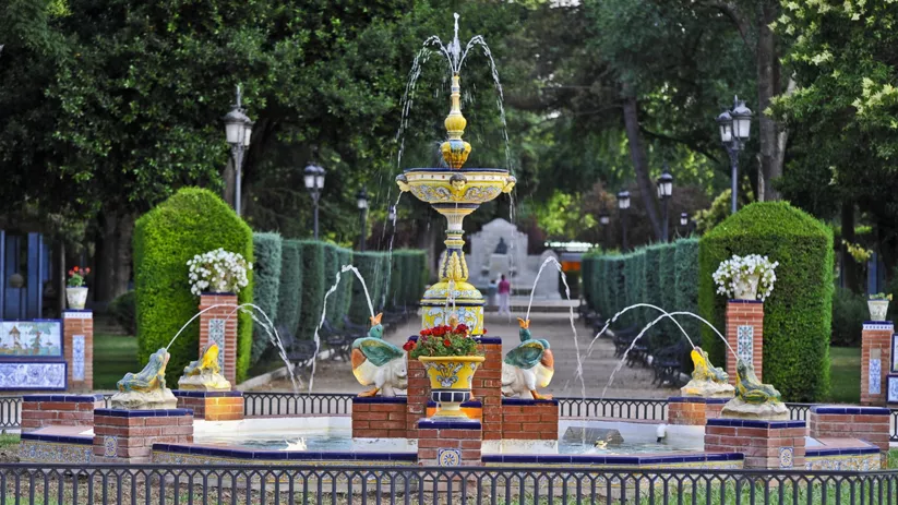 Fuente talaverana en el Parque Gasset