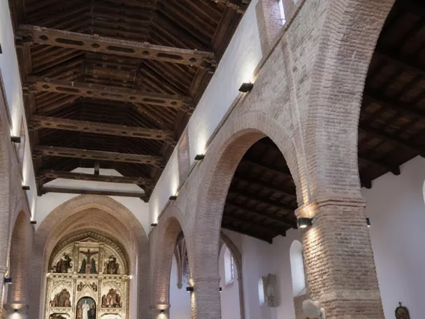 Iglesia del antiguo castillo de los Donceles