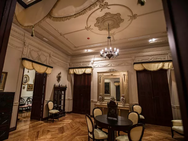 Museo Elisa Cendrero, salón de gala