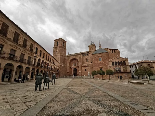 Plaza Mayor de Villanueva de los Infantes