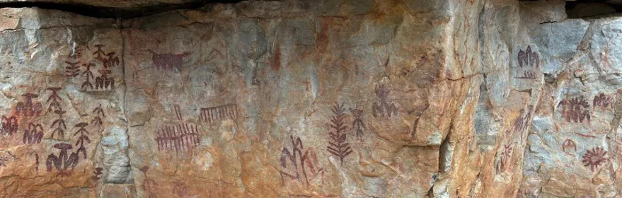 Abrigo rupestre de Fuencaiiente