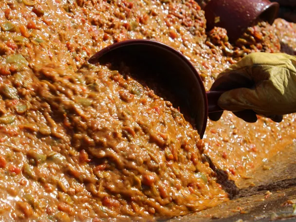 Preparando la Fiesta del Pimiento en Villanueva de los Infantes
