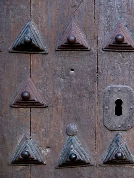 Detalle de la iglesia de SanJuan Bautista de Argamasilla de Alba