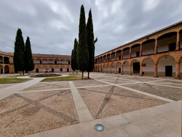 Santuario de la Virgen de la Antigua en Villanueva de los Infantes