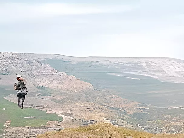 Turismo de aventura en la vía ferrata del Monte Ardal de Yeste